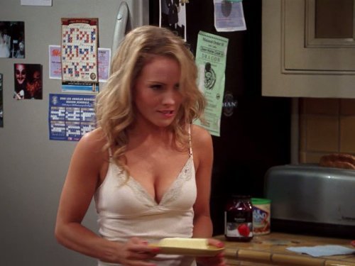 &quot;Two and a Half Men&quot; The Flavin' and the Mavin'