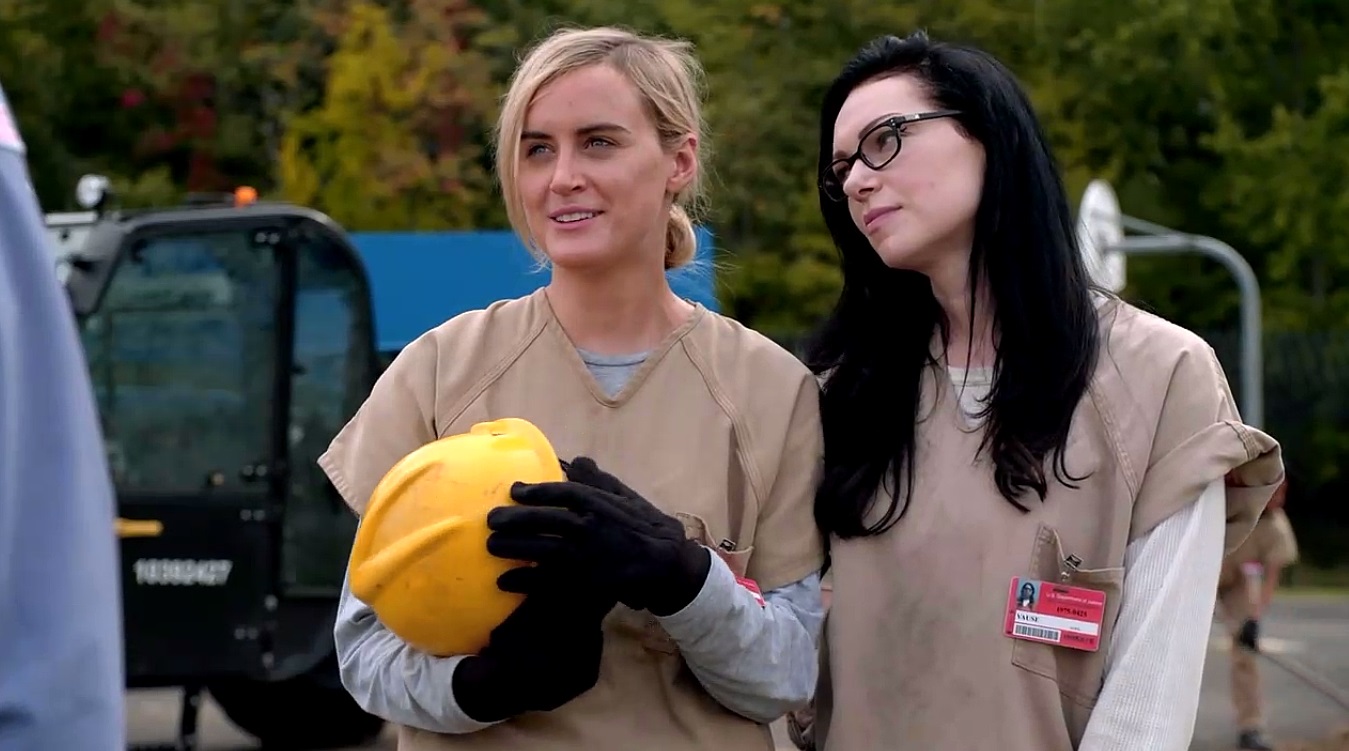 "Orange Is the New Black" Turn Table Turn